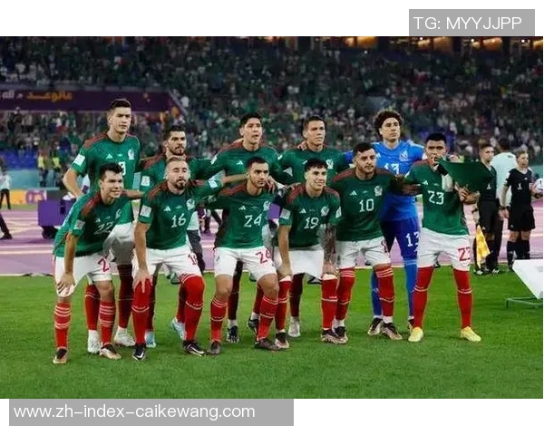 墨西哥vs世界强队的足球对决精彩瞬间回顾与分析